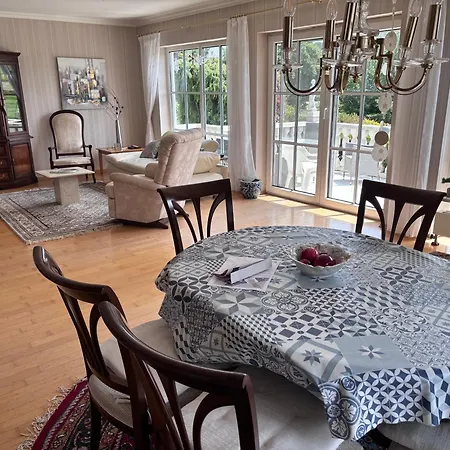 Mediterana * Holzbach